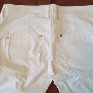 Women's white slim/zippered leg ends, Stile Benetton pants, size 42 (large)